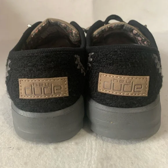 Hey Dude Karina Women's Black and Gray Sneakers With Gray Crochet Design - Picture 5 of 7